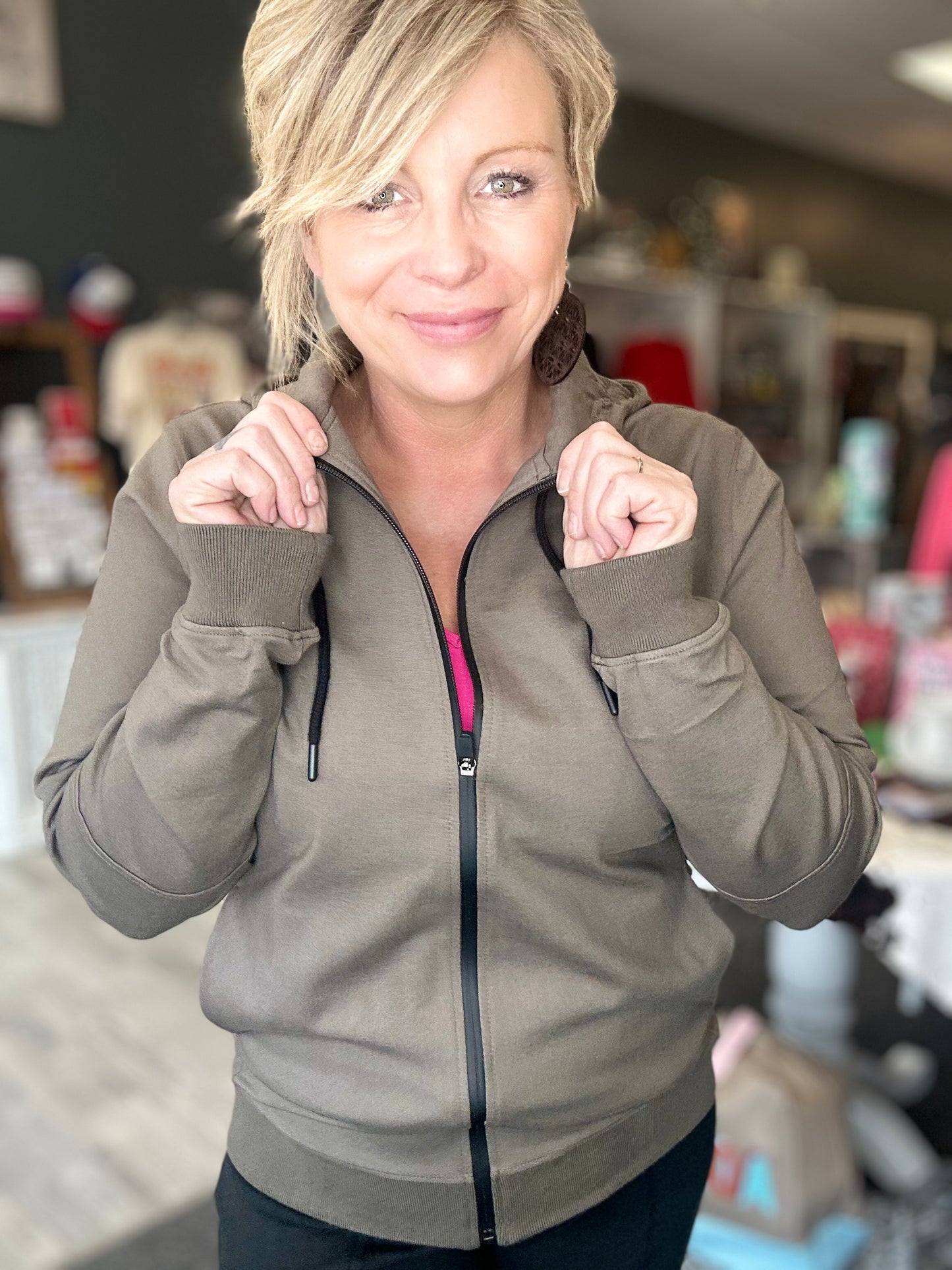 Sleek Knit Zip Up Performance Hoodie In Olive