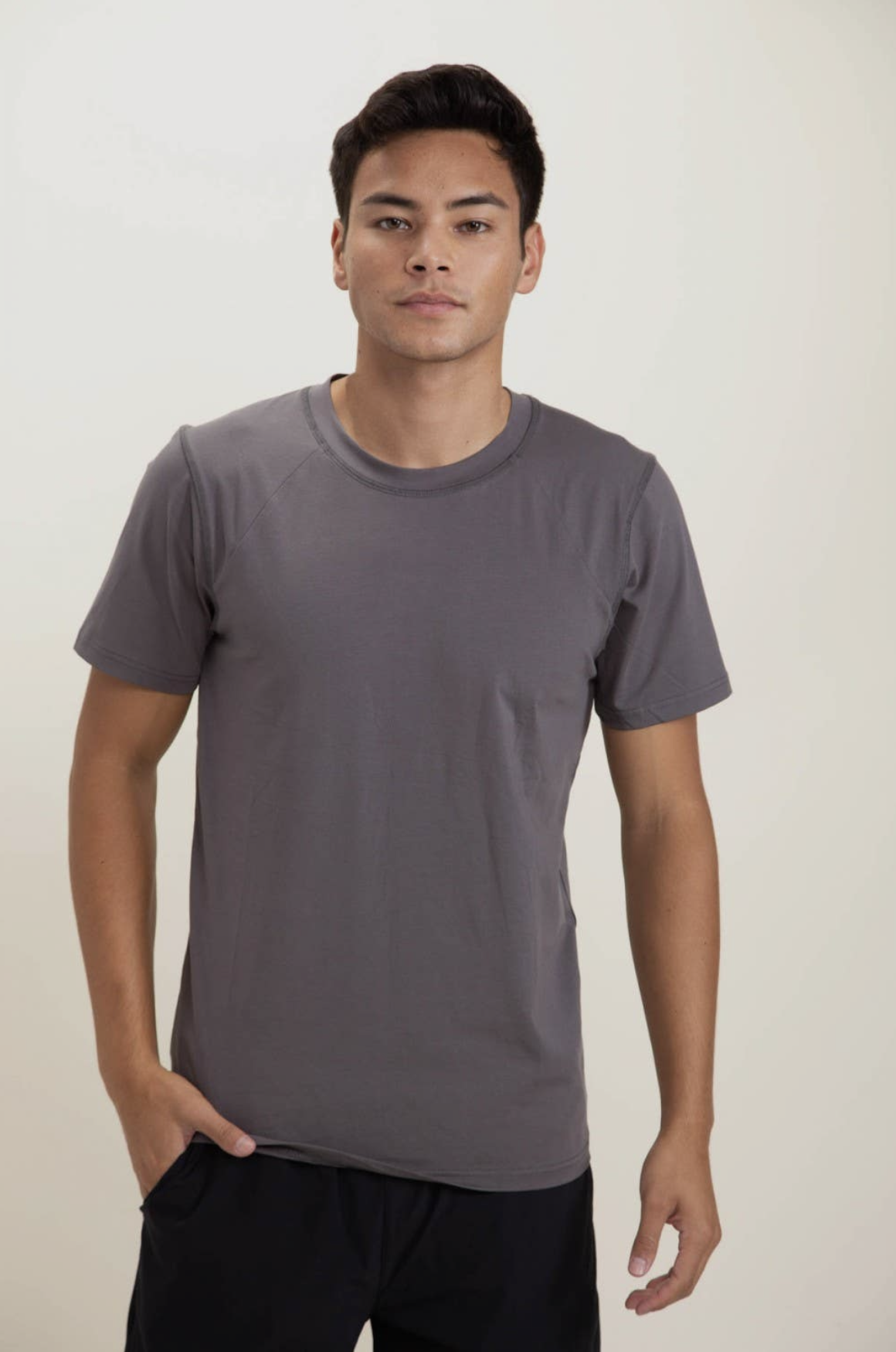 Classic Crew Neck Tee In Charcoal