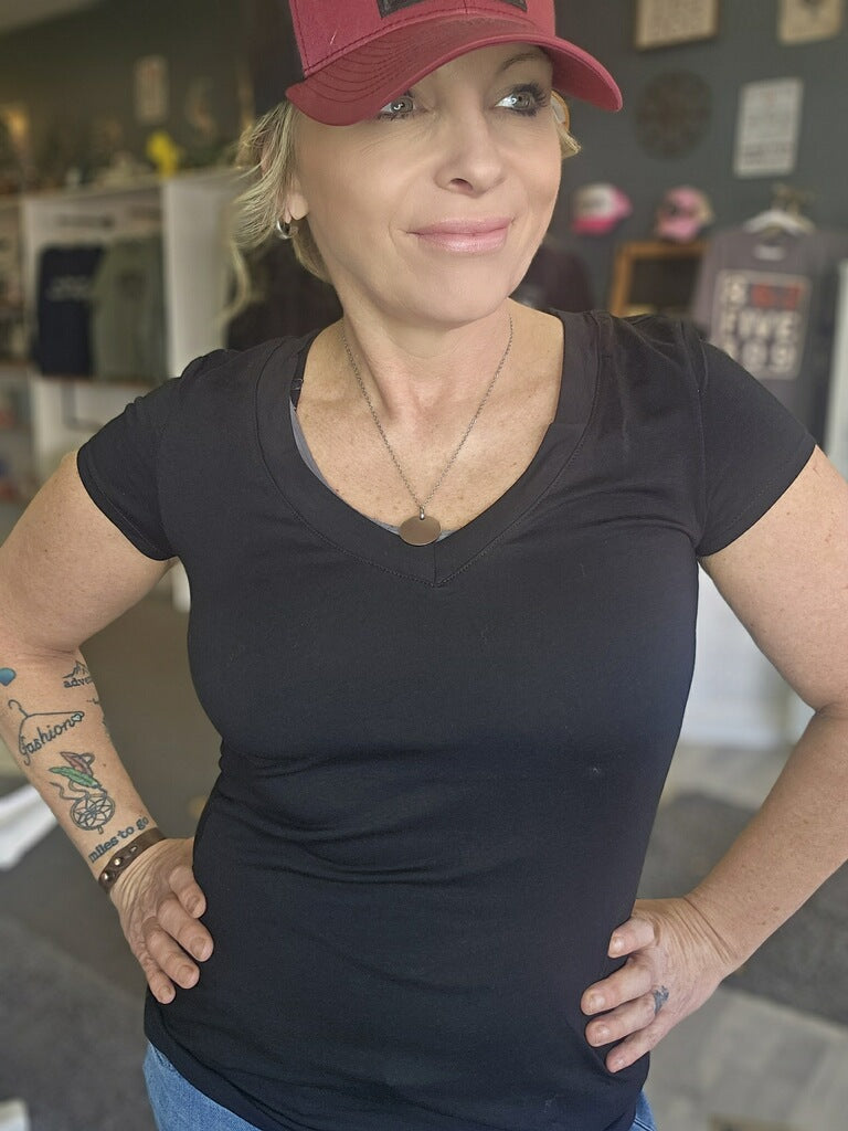 V-NECK SHORT SLEEVE BASIC TOP