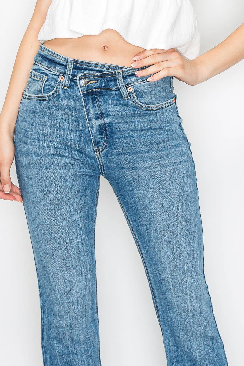 HIGH RISE CROSSOVER WAIST FLARE JEANS