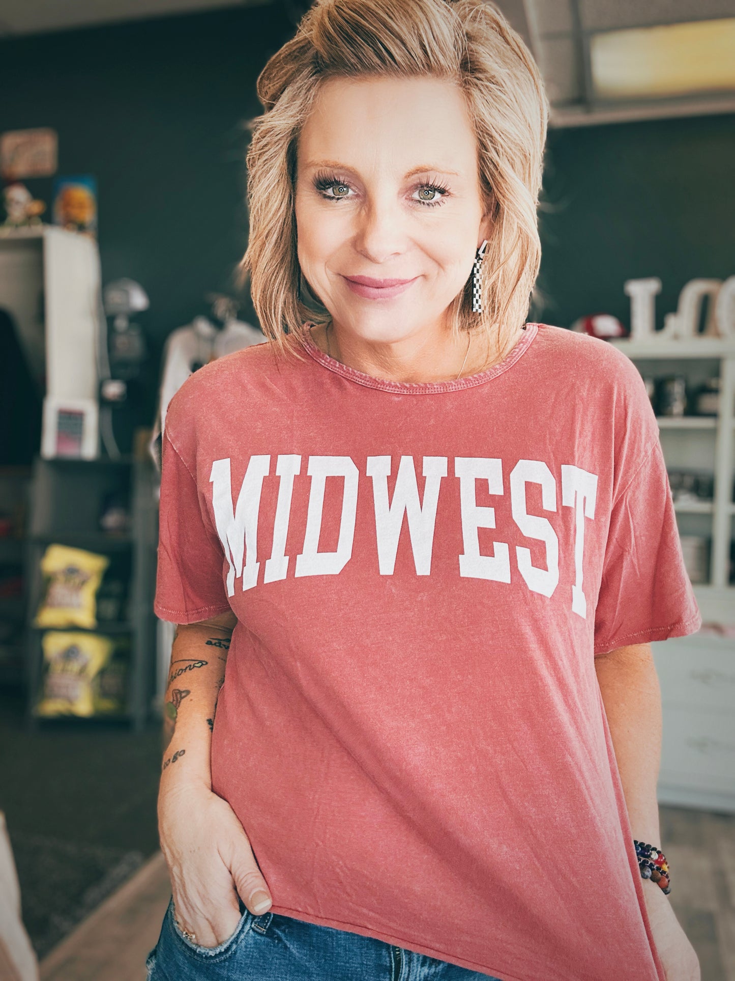 MIDWEST Mineral Washed Graphic Top